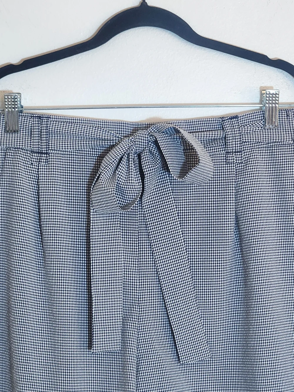 Nicole Miller Navy and White Gingham Tie Waist Shorts Size XL